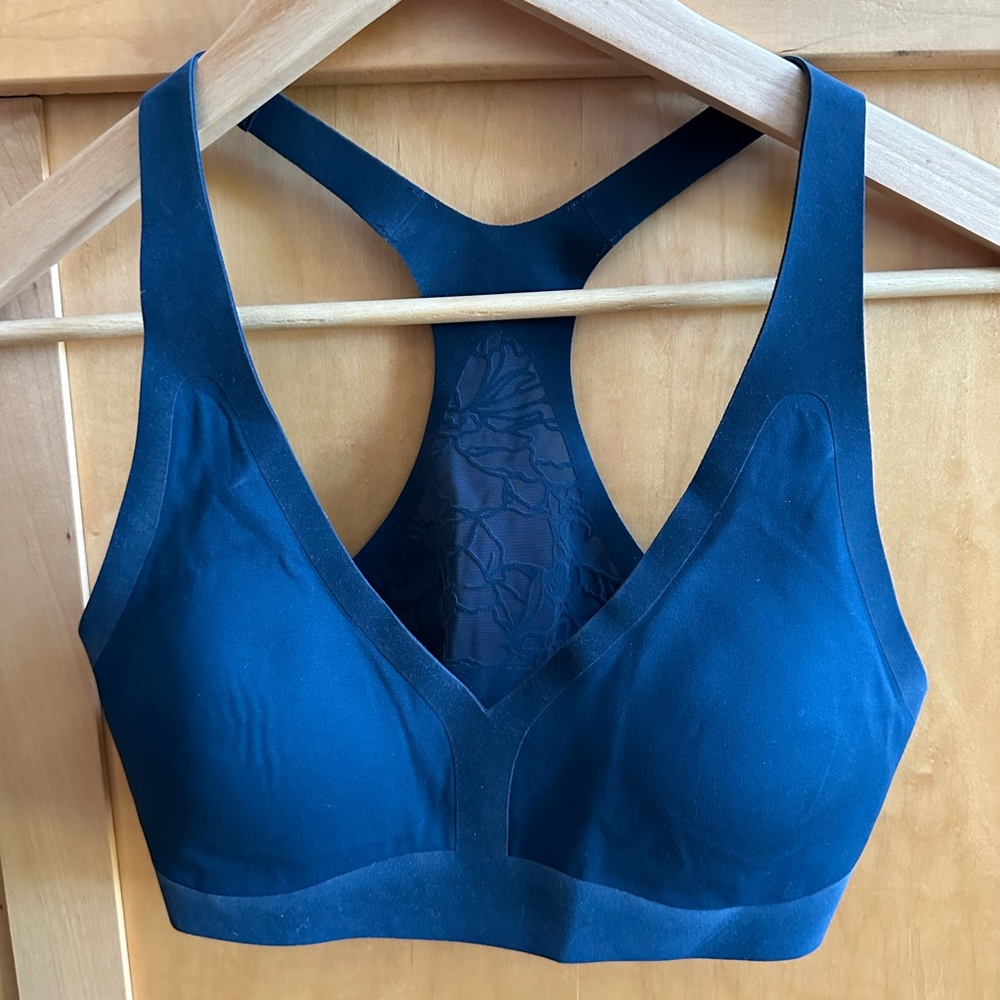 lululemon sports bra sz s